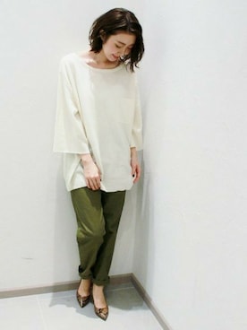 「カーキパンツ」｜erikaさん（レディース・162cm）の冬コーディネート