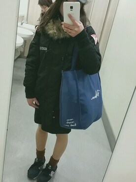 「Ronhermanのアイテム（トートバッグ、ブルー系）」を使った、Yukiko.Aさん（レディース・149cm）の冬コーディネート