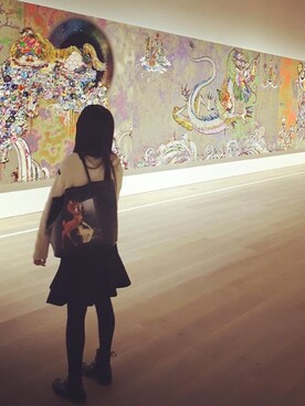 「GIVENCHY（ジバンシイ）のアイテム（ショルダーバッグ、ブラック系）」を使った、naomiさん（レディース）の秋コーディネート