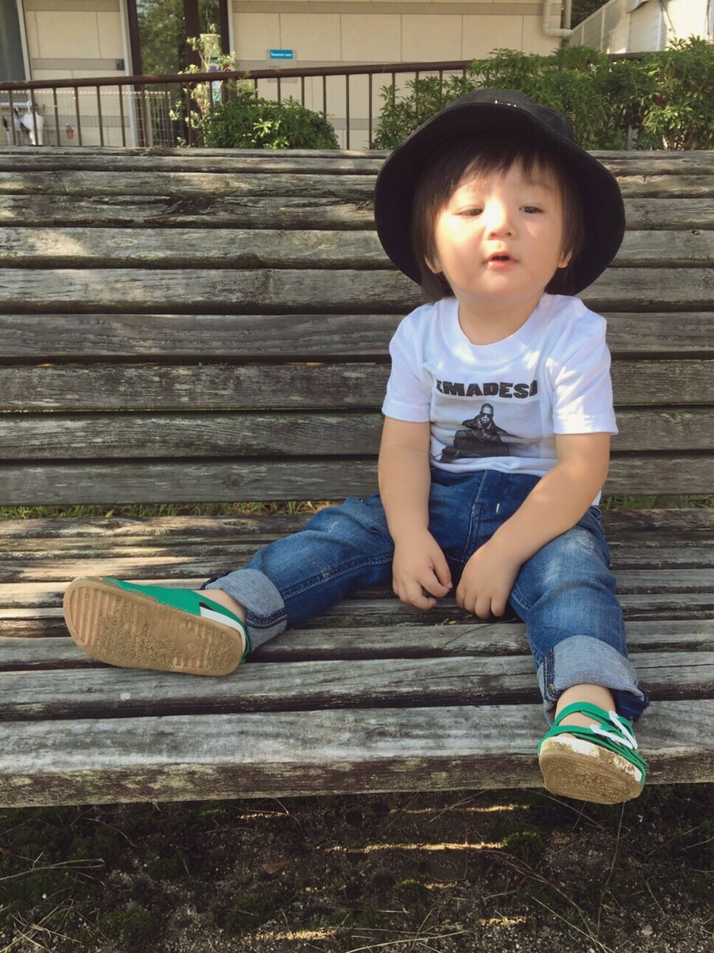 「ドラフトDIE、夏コーデ、カジュアルコーデ、デニム、ハット」｜「STUSSYのKids Original Stock Washed（ハット、ブラック系）」を使った、EMAさん（キッズ・80cm）の夏コーディネートの1枚目の写真