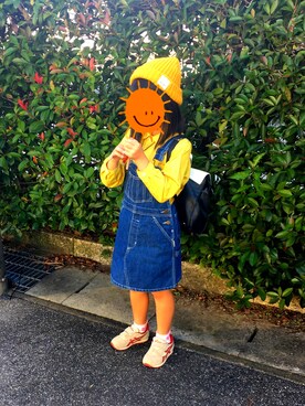 「古着のアイテム（サロペット/オーバーオール、イエロー系）」を使った、ふうちさん（キッズ・126cm）の秋コーディネート