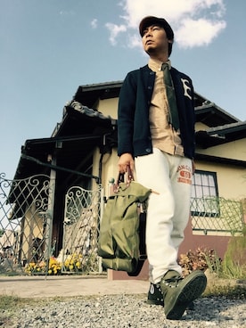 「フランネルシャツ」｜「アイテム（キャップ）」を使った、Ayato Kaminaさん（メンズ・171cm）の秋コーディネート