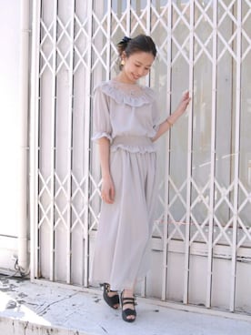 「 グレー」｜「アイテム（パンツ）」を使った、F i.n.tさん（レディース・158cm）の春コーディネート