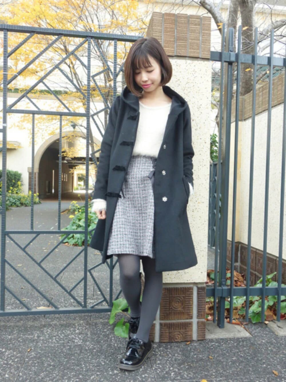 「an another angelus、fint、Fintの冬コーデ、カジュアルコーデ、冬、寒い、outfit、casual、レースアップシューズ、黒」｜「F i.n.tのフード付リボンコート/F i.n.t（ダウンジャケット/コート、その他）」を使った、F i.n.tさん（レディース・157cm）の冬コーディネートの1枚目の写真