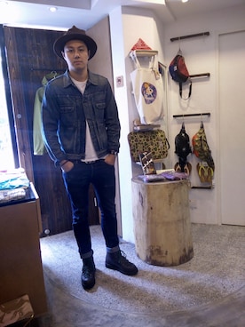 「Danner（ダナー）のアイテム（シューズ）」を使った、Jimさん（メンズ・184cm）の秋コーディネート