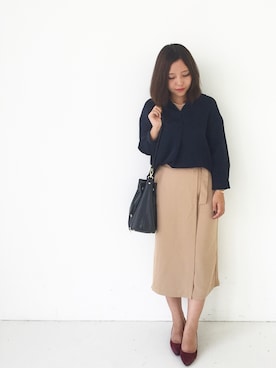 「アイテム（パンツ、イエロー系）」を使った、ayapiさん（レディース・156cm）の秋コーディネート