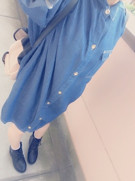 「one after another NICE CLAUP（ワンアフターアナザーナイスクラップ）のアイテム（シャツワンピース）」を使った、えりなさん（レディース・149cm）の秋コーディネート