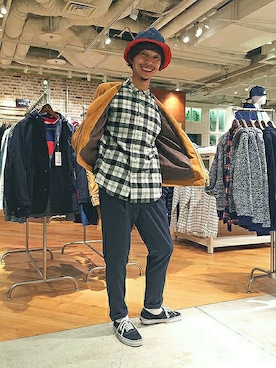 「アイテム（ノーカラージャケット）」を使った、FREDY&GLOSTERさん（メンズ・169cm）の秋コーディネート