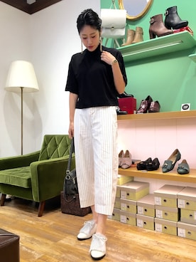 「アイテム（ドレスシューズ、グレー系）」を使った、ORientalTRaffic キラリナ京王吉祥寺店さん（レディース・170cm）の秋コーディネート