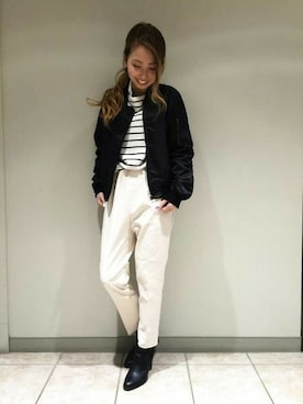 「JEANASIS（ジーナシス）のアイテム（MA-1）」を使った、JEANASIS札幌ステラプレイス店STAFFさん（レディース・160cm）の冬コーディネート
