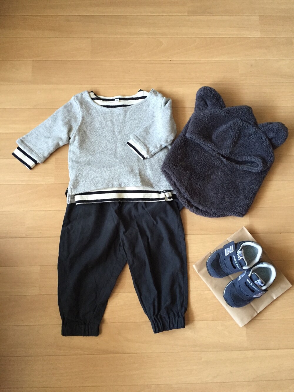 「2歳、キッズコーデ、タルクマ、ボーダー、kids、kidsfashion、talc」｜「無印良品のアイテム（Tシャツ/カットソー、その他）」を使った、zebrafishさん（キッズ・80cm）の冬コーディネートの1枚目の写真