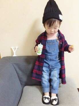 「GLOBAL WORK（グローバルワーク）のアイテム（オールインワン・サロペット）」を使った、A KEYさん（キッズ・90cm）の秋コーディネート