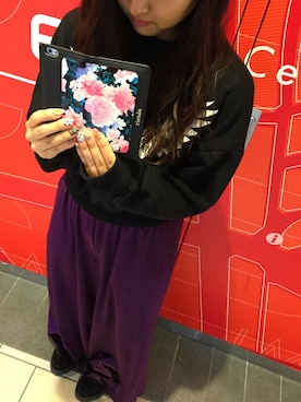 「rienda（リエンダ）のアイテム（PC・スマホグッズ/家電）」を使った、M-factoryさん（レディース・165cm）の秋コーディネート