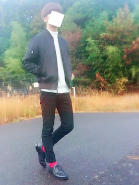 「GU（ジーユー）の（GU）スキニーフィットジーンズ（MEN ⁄ ジーンズ）」を使った、りゅーマさん（メンズ・177cm）の秋コーディネート