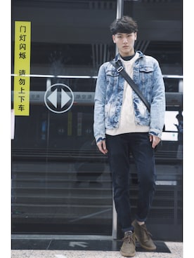 「PULL&BEAR（プルアンドベア）のアイテム（デニムジャケット）」を使った、刘大头zzZさん（メンズ・178cm）の春コーディネート