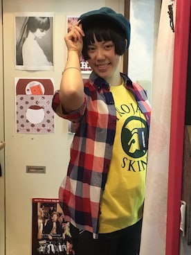 「NEVER TRUST（ネバートラスト）のアイテム（トップス）」を使った、Hiroha Kenichiさん（レディース・165cm）の夏コーディネート