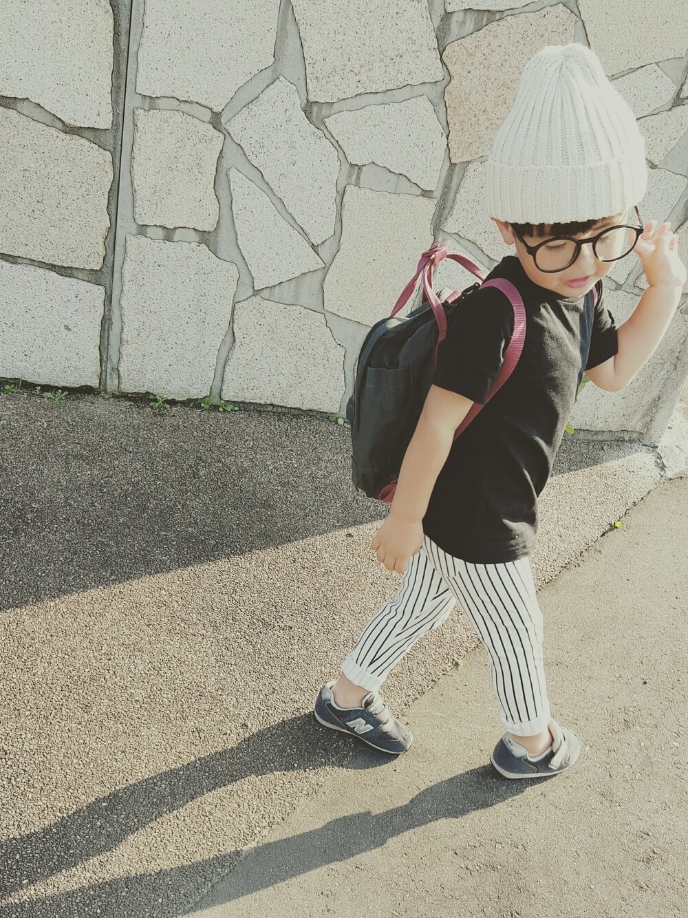 「シンプル、のび太くん、めがね、3歳」｜「UNIQLOのアイテム（パンツ、ホワイト系）」を使った、K☆Cさん（キッズ・100cm）の夏コーディネートの1枚目の写真