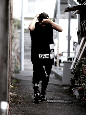 「DRKSHDW by RICK OWENS（ダークシャドウ バイ リックオウエンス）のアイテム（帽子）」を使った、MI2KIさん（メンズ・175cm）の春コーディネート