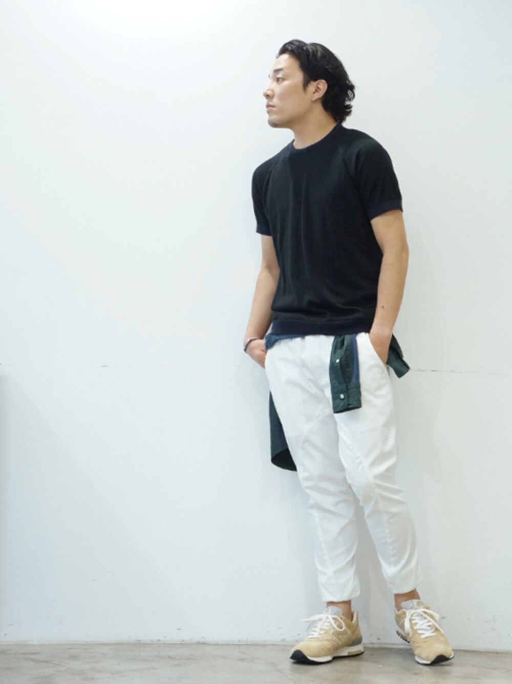 「スニーカー、New Balance、junhashimoto 、white、JOHN SMEDLEY、半袖ニット、m1400」｜「EDITIONのNew Balance M1400 Made in U.S.A.（スニーカー、ベージュ系）」を使った、bara_jhNAGOYAさん（メンズ・170cm）の夏コーディネートの1枚目の写真