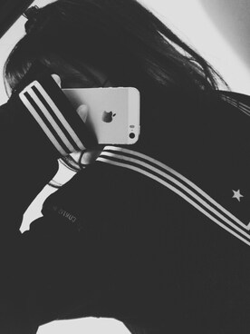 ボクロシュンさんのコーディネート