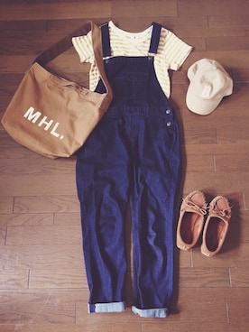 「MHL.」｜「アイテム（モカシン/デッキシューズ）」を使った、なっこさん（レディース・165cm）の春コーディネート
