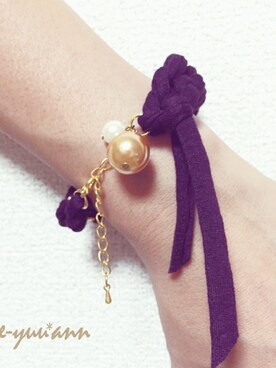 「アイテム（アクセサリー、パープル系）」を使った、(∩´∀｀)∩さん（レディース・162cm）の秋コーディネート