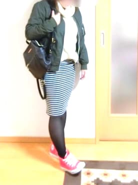 rie shさんのコーディネート