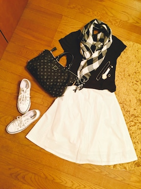 「RUSS-K（ラスケー）のアイテム」を使った、kaorinさん（レディース・156cm）の秋コーディネート