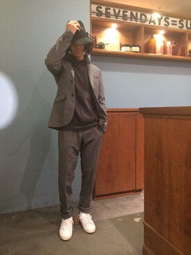 「SEVENDAYS=SUNDAY（セブンデイズサンデイ）のアイテム（スラックス）」を使った、7DS千葉NT店 takanashiさん（メンズ・170cm）の冬コーディネート