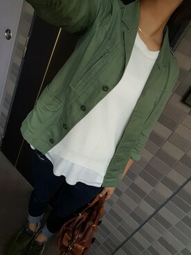 「PAGEBOY（ページボーイ）のアイテム（トップス、ホワイト系）」を使った、Chiharuさん（レディース・155cm）の秋コーディネート