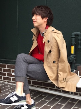 「肩掛け」｜「アイテム（ダウンジャケット/コート）」を使った、モノリさん（メンズ・172cm）の秋コーディネート