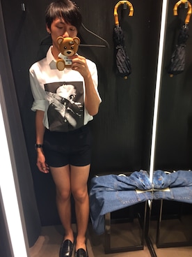 「McQ Alexander McQueen（マックキューアレキサンダーマックイーン）のアイテム（トップス）」を使った、Derek Dingさん（メンズ・173cm）の秋コーディネート