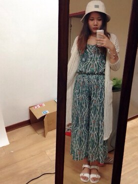 「アイテム（つなぎ/オールインワン、グリーン系）」を使った、Leonacxxさん（レディース・163cm）の夏コーディネート