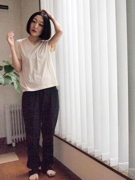 「JULIEN DAVID（ジュリエンデビッド）のアイテム（パンツ）」を使った、小林布結里さん（レディース・165cm）の夏コーディネート