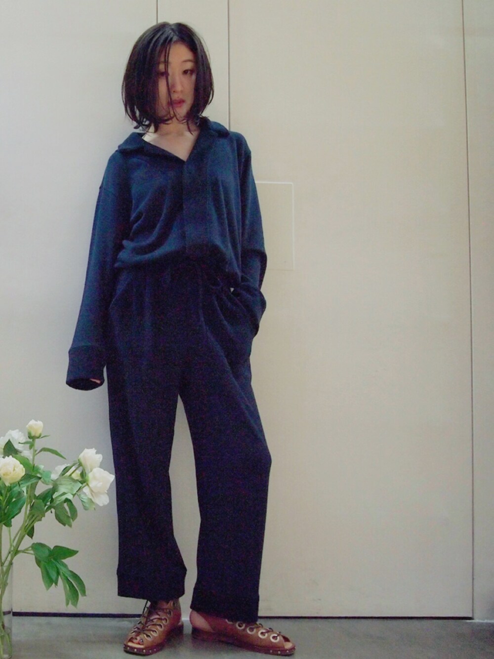 「bodcoの【bodco】ボッコ/ LOOPBACK OVERALL【ユニセックス】（つなぎ/オールインワン、ブルー系）」を使った、小林布結里さん（レディース・165cm）の夏コーディネートの1枚目の写真