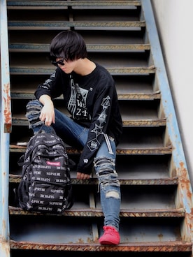 「KaneZ（ケインズ）のアイテム（Tシャツ/カットソー）」を使った、hidoide さん（メンズ・170cm）の秋コーディネート