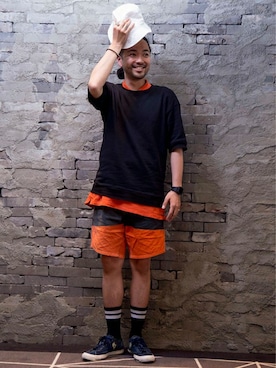 「DIESEL（ディーゼル）のアイテム（ポロシャツ）」を使った、トミケンさん（メンズ・172cm）の夏コーディネート