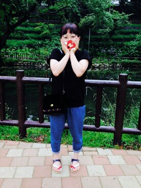 「WEGO（ウィゴー）のアイテム（パンツ、ブルー系）」を使った、ゆかいさんさん（レディース・152cm）の夏コーディネート