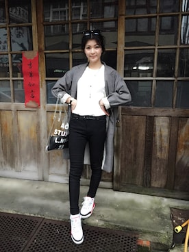 丁玉專さんのコーディネート