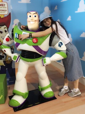 丁玉專さんのコーディネート