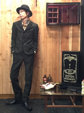 「anglasad（アングラサッド）のアイテム」を使った、Rosyさん（メンズ・176cm）の秋コーディネート