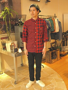 「NOLLEY'S goodman（ノーリーズグッドマン）のアイテム（スニーカー）」を使った、FREDY&GLOSTER渋谷STAFFさん（メンズ・172cm）の春コーディネート