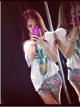 bolly 寶莉さんのコーディネート