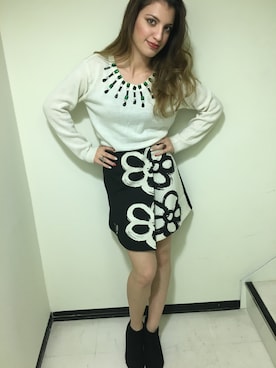 「Desigual（デシグアル）のアイテム（スカート）」を使った、サハルさん（レディース・164cm）の冬コーディネート