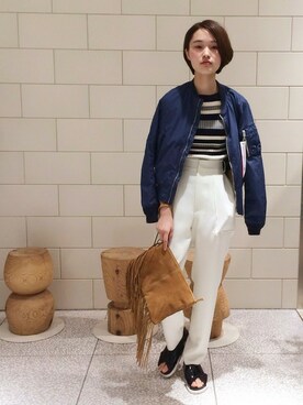「URBAN RESEARCH（アーバンリサーチ）のアイテム（MA-1）」を使った、オオノさん（レディース・162cm）の春コーディネート