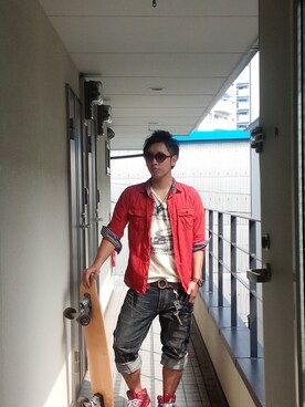 「EDWIN（エドウィン）のアイテム（その他シューズ）」を使った、ひろきさん（メンズ・170cm）の夏コーディネート
