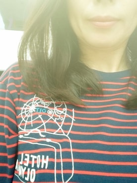 「UNIQLO（ユニクロ）のアイテム（Tシャツ/カットソー、レッド系）」を使った、ちるちるさん（レディース・155cm）の春コーディネート