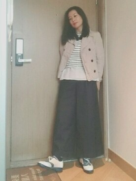 「UNIQLO（ユニクロ）のアイテム（デニムパンツ、ブルー系）」を使った、ちるちるさん（レディース・155cm）の春コーディネート