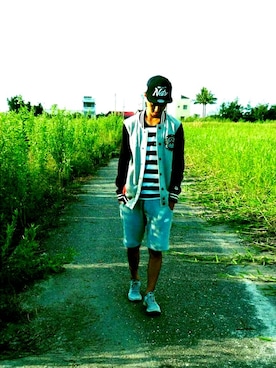 「roots（ルーツ）のアイテム」を使った、林育暄さん（メンズ・175cm）の秋コーディネート