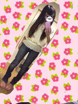 「アイテム（シャツ/ブラウス、ホワイト系）」を使った、ぽにょさん（レディース）の春コーディネート